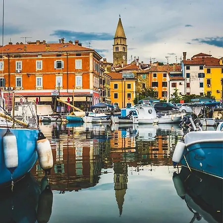 Apolonia * Izola