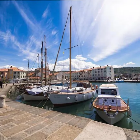 Apolonia Apartman Izola